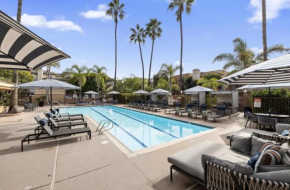 Modern Urban Escape only 5 min to UCSD